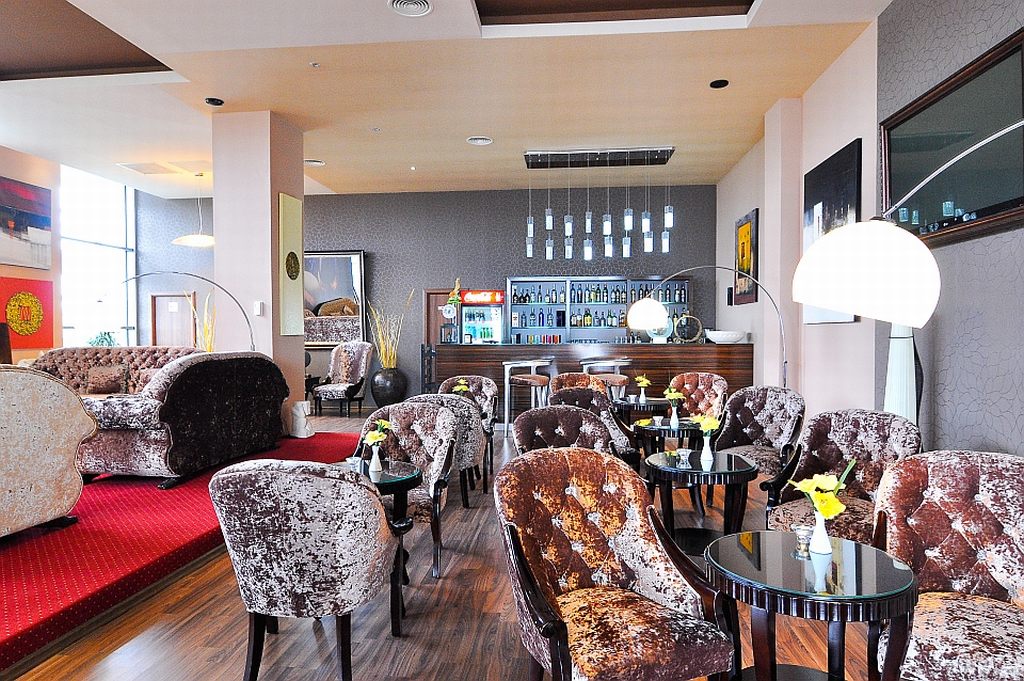 Cazare in Oradea - HOTEL SKY - Oradea