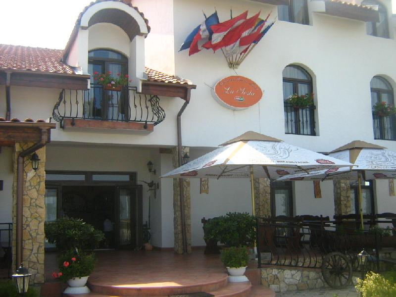 Cazare in Oradea - LA SOSTA-,,MOTEL RESTAURANT PIZZERIE'' - Dn 79 (salonta - 10 Km)