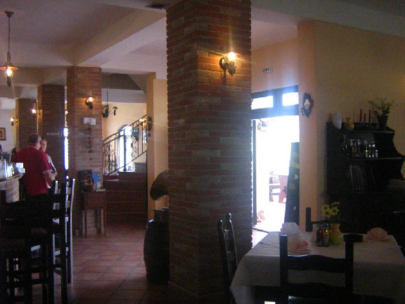 Cazare in Oradea - LA SOSTA-,,MOTEL RESTAURANT PIZZERIE'' - Dn 79 (salonta - 10 Km)